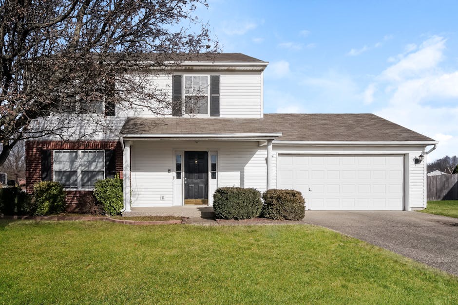 6805 McKeever Ln, Louisville, KY 40258 Home for Rent 3 Beds, 2.5